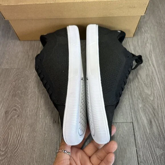 FLUX UNISEX ADAPT TRAINER SNEAKERS BLACK KNIT SIZE Barefoot - Picture 2 of 9